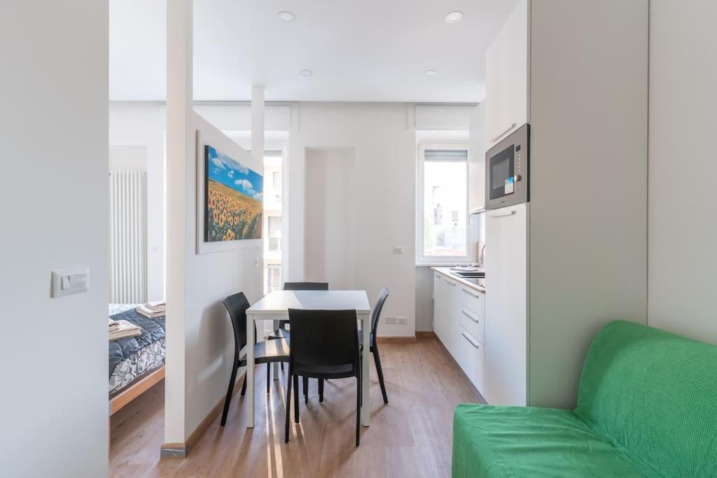 Cimiano Suite 22, New Apartment Milano Esterno foto